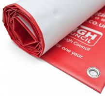 баннер с люверсами