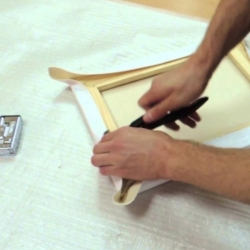 НАТЯЖКА ХОЛСТА